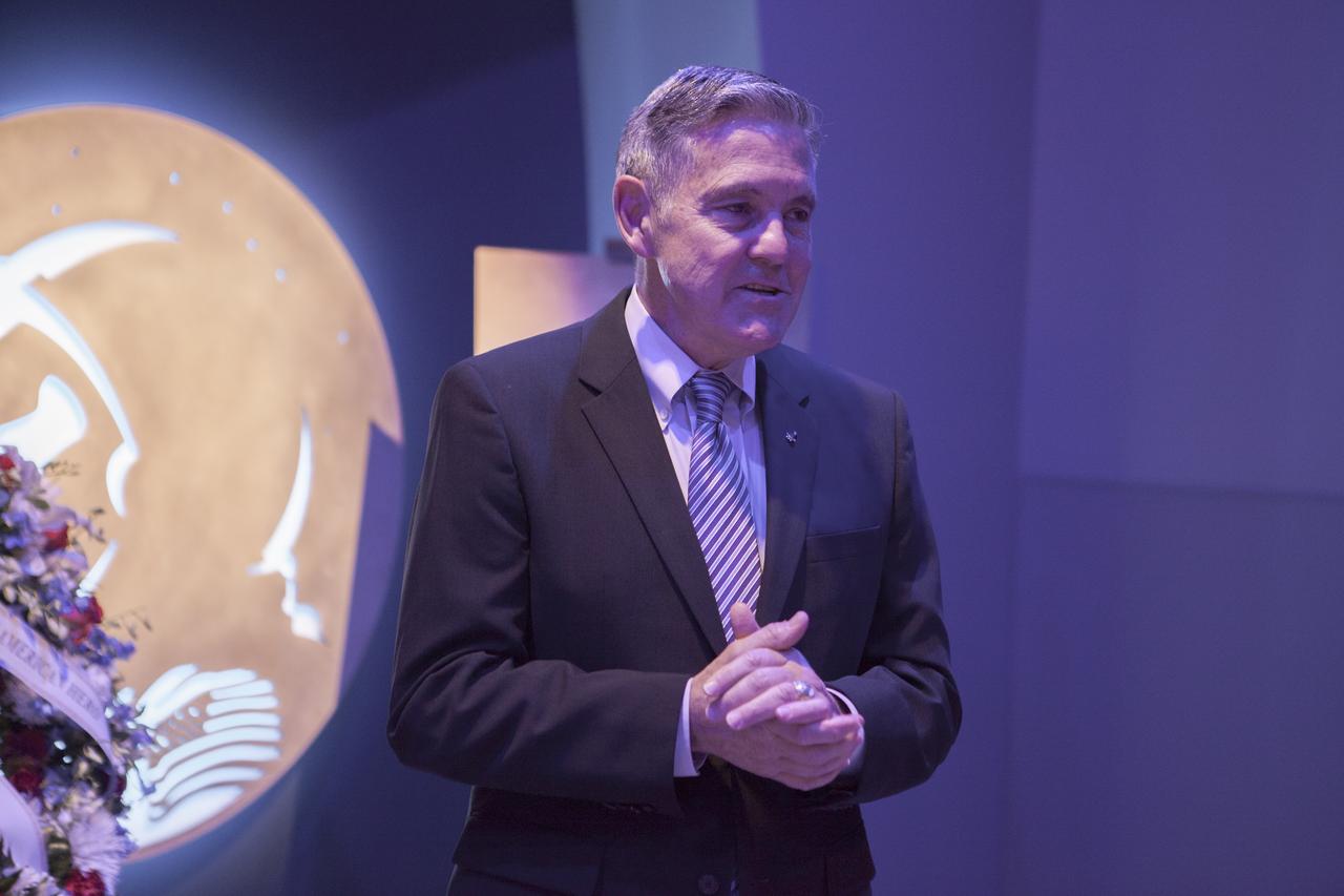 In the Heroes and Legends exhibit at the Kennedy Space Center Visitor Complex, Center Director Bob Cabana speaks during a ceremony honoring the memory of former NASA astronaut Richard Gordon. Having performed two spacewalks during Gemini XI in 1966, Gordon later served as command module pilot on Apollo 12 in 1969. Gordon died Nov. 6, 2017, at the age of 88.