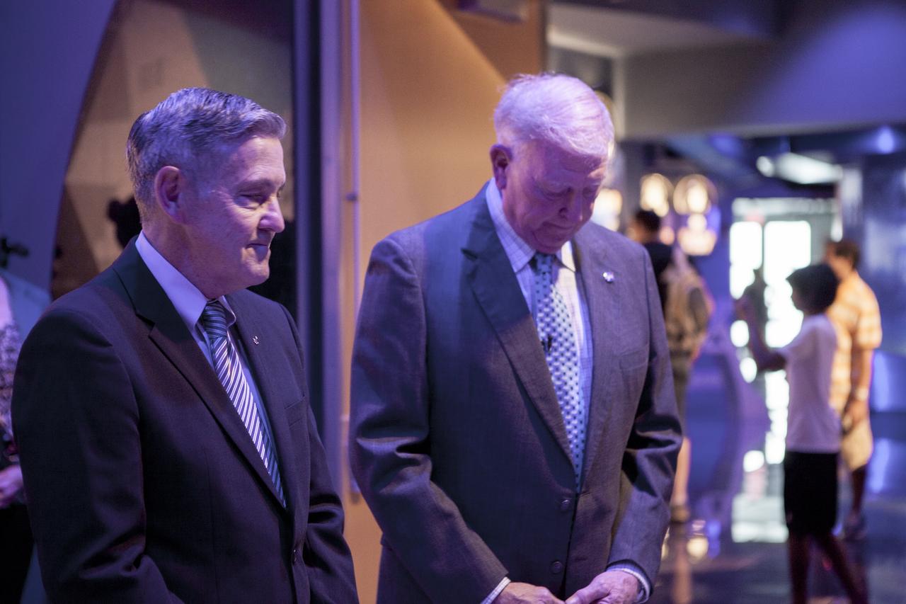 In the Heroes and Legends exhibit at the Kennedy Space Center Visitor Complex, Center Director Bob Cabana and space shuttle astronaut Jon McBride participate in a ceremony to honoring the memory of former NASA astronaut Richard Gordon. Having performed two spacewalks during Gemini XI in 1966, Gordon later served as command module pilot on Apollo 12 in 1969. Gordon died Nov. 6, 2017, at the age of 88.