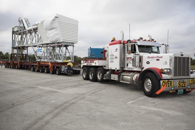 NASA image: ML Crew Access Arm Move