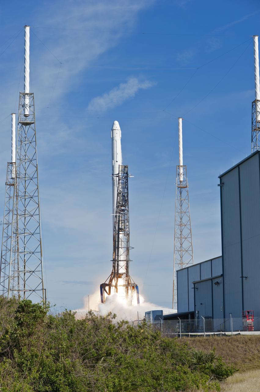 The two-stage Falcon 9 launch vehicle lifts off Space Launch Complex 40 at Cape Canaveral Air Force Station carrying the Dragon resupply spacecraft to the International Space Station. Liftoff was at 10:36 a.m. EST. On its 13th commercial resupply services mission to the International Space Station, Dragon will bring up supplies, equipment and new science experiments for technology research. The SpaceX Dragon spacecraft will deliver about 4,800 pounds of cargo and material to support science investigations aboard the space station.