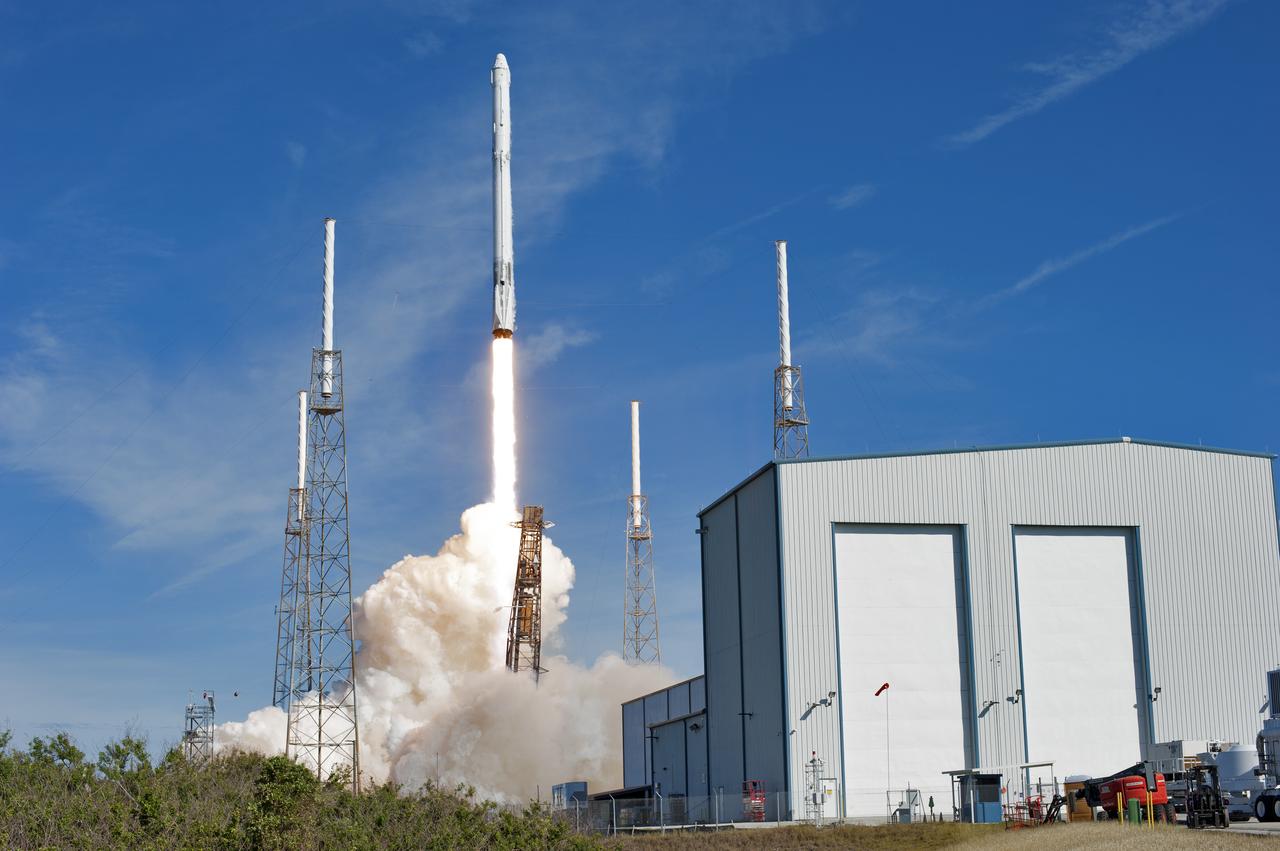 The two-stage Falcon 9 launch vehicle lifts off Space Launch Complex 40 at Cape Canaveral Air Force Station carrying the Dragon resupply spacecraft to the International Space Station. Liftoff was at 10:36 a.m. EST. On its 13th commercial resupply services mission to the International Space Station, Dragon will bring up supplies, equipment and new science experiments for technology research. The SpaceX Dragon spacecraft will deliver about 4,800 pounds of cargo and material to support science investigations aboard the space station.