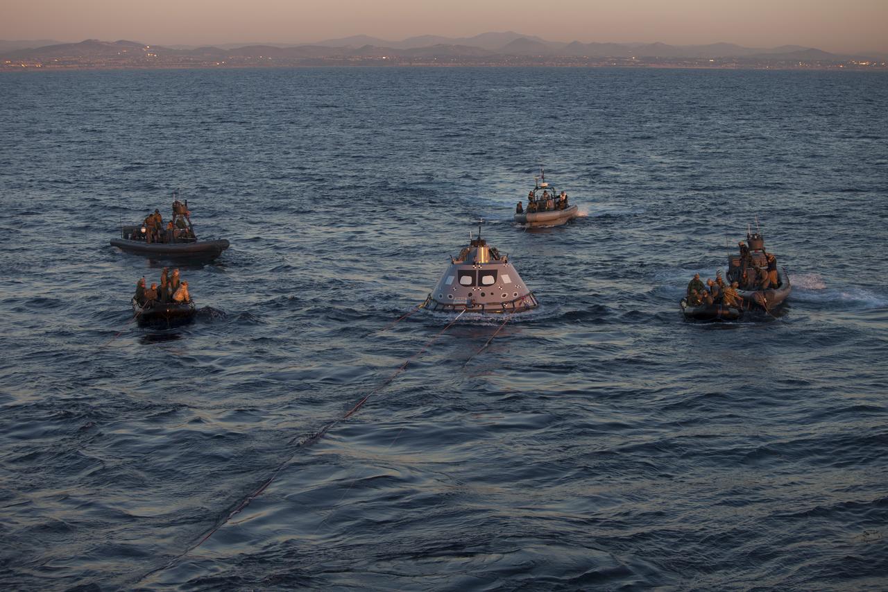 During Underway Recovery Test 6, Kennedy Space Center's NASA Recovery Team spent a week aboard the USS Anchorage where they and the U.S. Navy tested procedures and ground support equipment to improve recovery procedures and hardware ahead of Orion's next flight, Exploration Mission-1, when it splashes down in the Pacific Ocean.