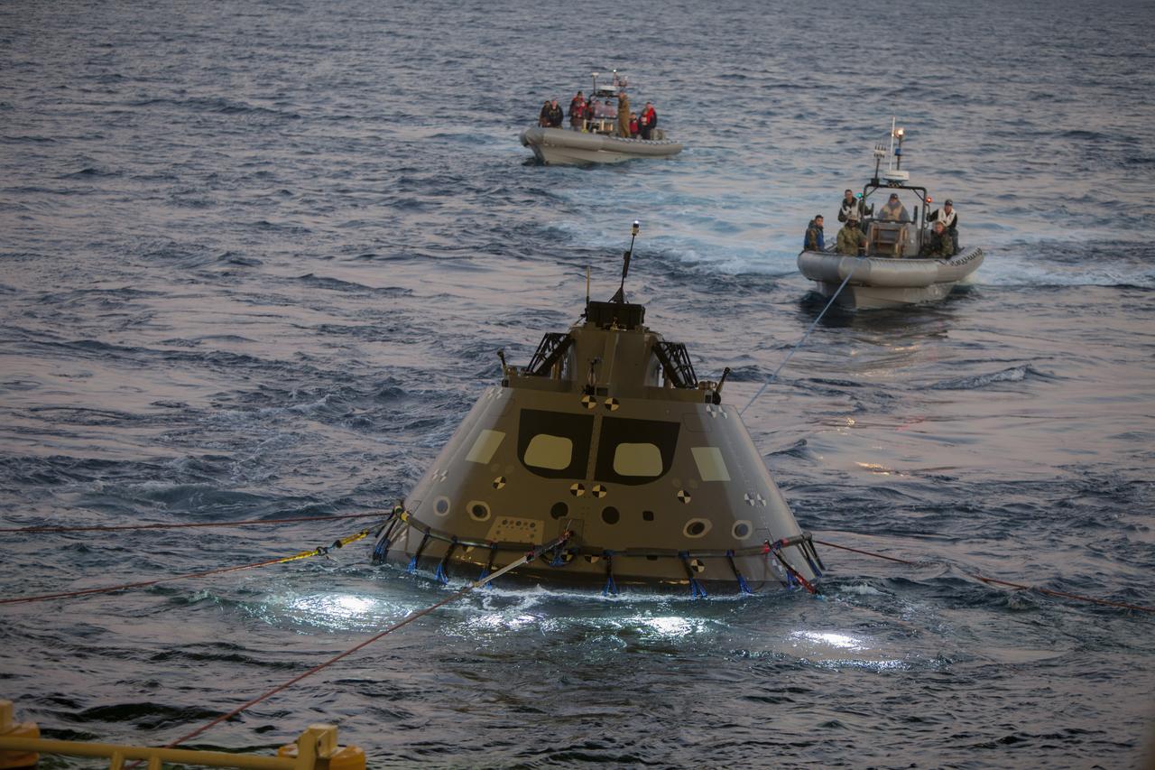 During Underway Recovery Test 6, Kennedy Space Center's NASA Recovery Team spent a week aboard the USS Anchorage where they and the U.S. Navy tested procedures and ground support equipment to improve recovery procedures and hardware ahead of Orion's next flight, Exploration Mission-1, when it splashes down in the Pacific Ocean.