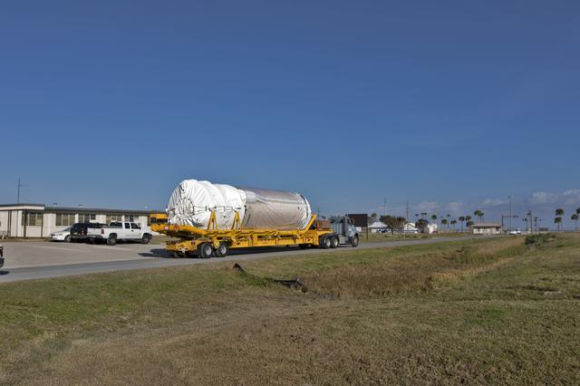 NASA image: GOES-S Atlas V Booster and Centaur Stages Arrival, Offload, and 