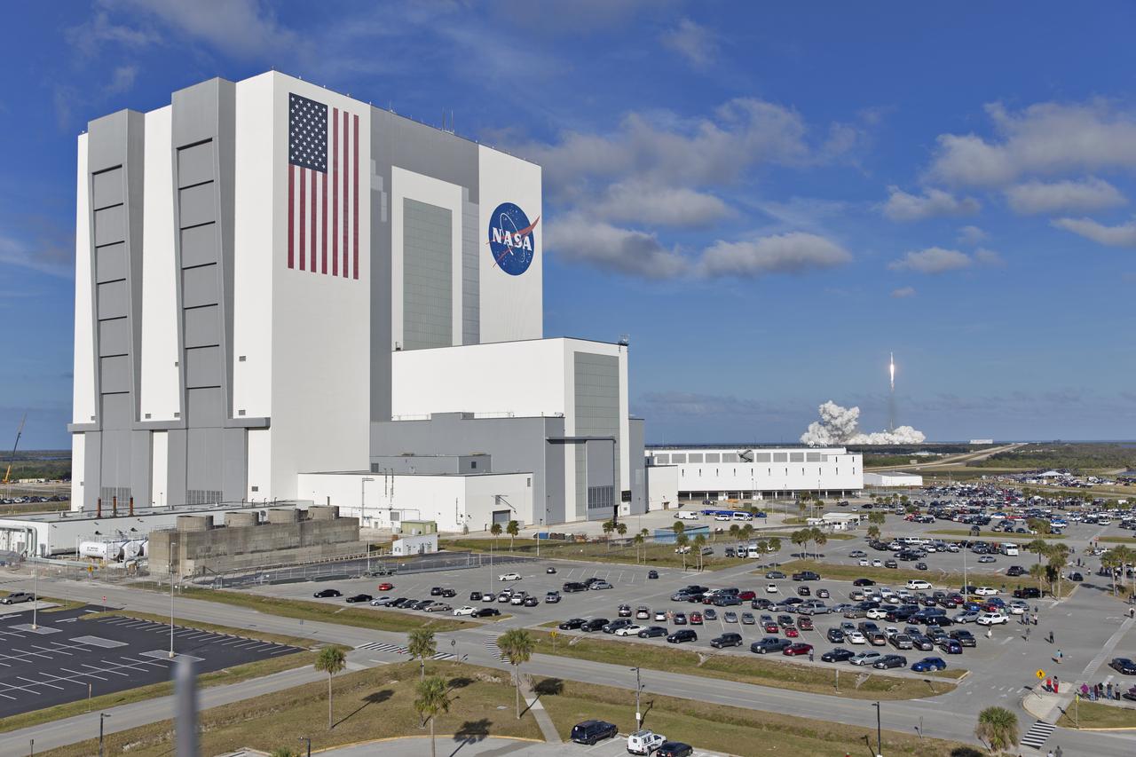 A SpaceX Falcon Heavy rocket begins its demonstration flight with liftoff at 3:45 p.m. EST from from Launch Complex 39A at NASA's Kennedy Space Center in Florida. This is a significant milestone for the world's premier multi-user spaceport. In 2014, NASA signed a property agreement with SpaceX for the use and operation of the center's pad 39A, where the company has launched Falcon 9 rockets and prepared for the first Falcon Heavy. NASA also has Space Act Agreements in place with partners, such as SpaceX, to provide services needed to process and launch rockets and spacecraft.