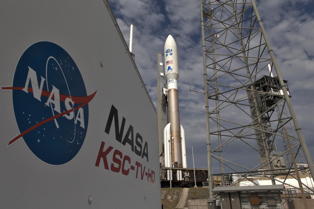 A United Launch Alliance Atlas V rocket is rolled to Space Launch Complex 41 at Cape Canaveral Air Force Station. The launch vehicle will send the National Oceanic and Atmospheric Administration's, or NOAA's, Geostationary Operational Environmental Satellite, or GOES-S, into orbit. The GOES series is designed to significantly improve the detection and observation of environmental phenomena that directly affect public safety, protection of property and the nation's economic health and prosperity. GOES-S is slated to lift off at 5:02 p.m. EST on March 1, 2018 aboard a United Launch Alliance Atlas V rocket.