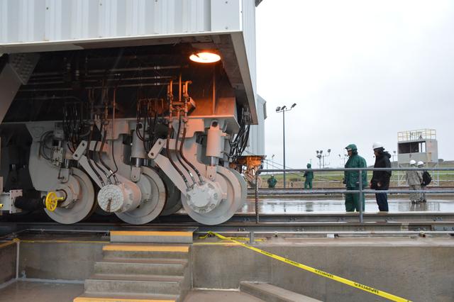 NASA image: InSight Atlas V Tower Roll