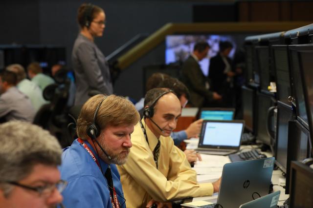 NASA image: EM-1 Countdown Simulation with Charlie Blackwell-Thompson