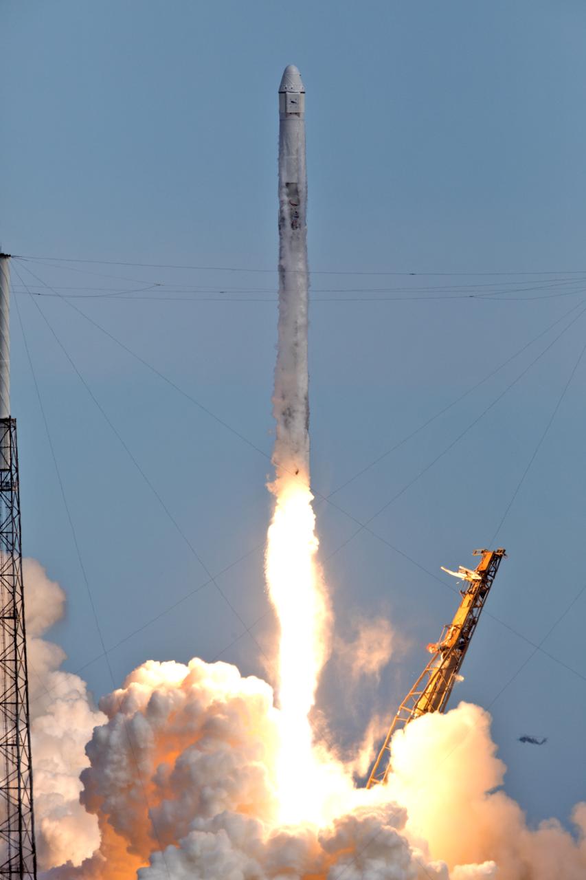 A SpaceX Falcon 9 rocket lifts off from Space Launch Complex 40 at Cape Canaveral Air Force Station in Florida at 4:30 p.m. EST, carrying the SpaceX Dragon resupply spacecraft. On its 14th commercial resupply services mission for NASA, Dragon will deliver supplies, equipment and new science experiments for technology research to the space station. 
