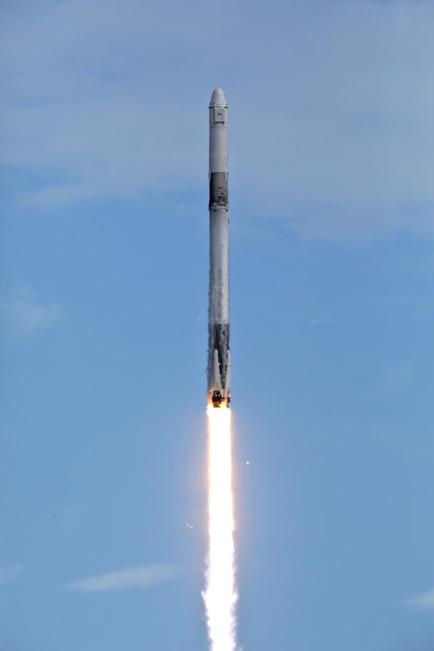 A SpaceX Falcon 9 rocket lifts off from Space Launch Complex 40 at Cape Canaveral Air Force Station in Florida at 4:30 p.m. EST, carrying the SpaceX Dragon resupply spacecraft. On its 14th commercial resupply services mission for NASA, Dragon will deliver supplies, equipment and new science experiments for technology research to the space station. 