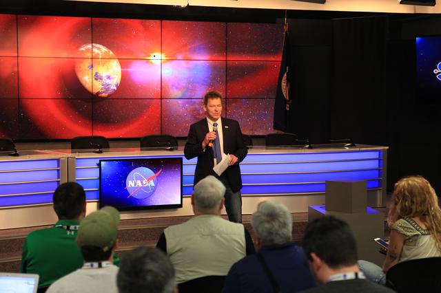 NASA image: NASA Social Briefing on Planet-Hunting Mission Launch