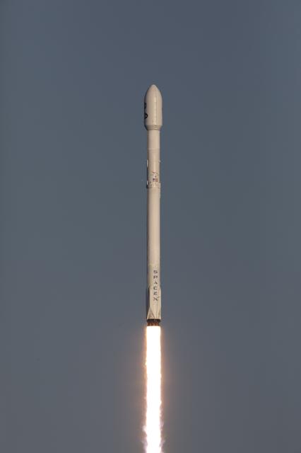 NASA image: SpaceX TESS Liftoff