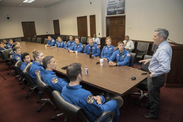 NASA image: 2017 ASCAN Tour of KSC