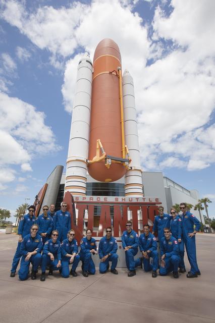 NASA image: 2017 ASCAN Tour of KSC
