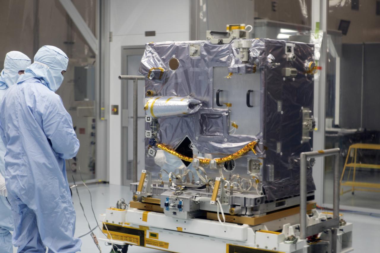 NASA’s Robotic Refueling Mission 3 arrived at Kennedy Space Center’s Space Station Processing Facility on May 8. The mission, which is scheduled to launch to the International Space Station later this year, will advance satellite servicing capabilities that will enable long duration, deep space exploration.