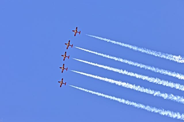 NASA image: NASA and Canadian Snowbirds Aircrafts 