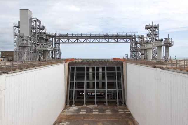Construction is complete on the main flame deflector in the flame trench at L...