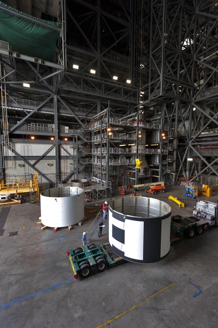 NASA image: AA-2 Aeroshell Arrival to VAB