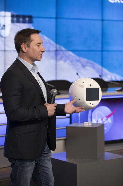 NASA image: SpaceX CRS-15 What's On Board Science Briefing