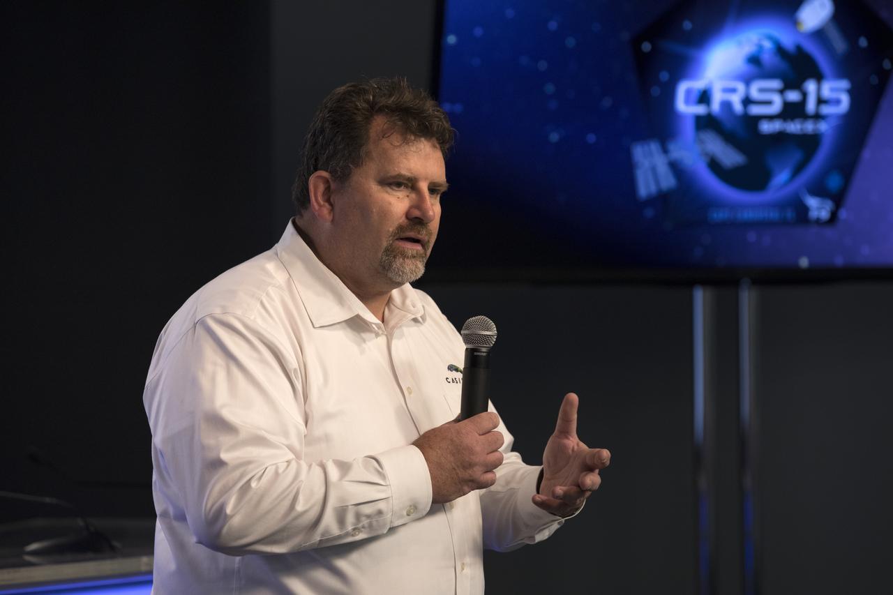 Mike Roberts, deputy chief scientist, Center for the Advancement of Science in Space (CASIS), speaks to members of the media during a briefing in the Kennedy Space Center’s Press Site auditorium. The briefing focused on research planned for launch to the International Space Station. The scientific materials and supplies will be aboard a SpaceX Dragon spacecraft scheduled for liftoff from Cape Canaveral Air Force Station's Space Launch Complex 40. The SpaceX Falcon 9 rocket will launch the company's 15th Commercial Resupply Services mission to the space station.