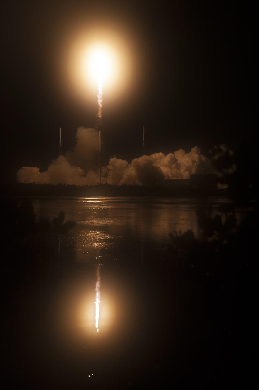 The two-stage SpaceX Falcon 9 launch vehicle lifts off from Space Launch Complex 40 at Cape Canaveral Air Force Station, carrying the SpaceX Dragon resupply spacecraft to the International Space Station. Liftoff was at 5:42 a.m. EDT on Friday, June 29, 2018. On the company’s 15th Commercial Resupply Services mission to the International Space Station, Dragon is filled with supplies and payloads, including critical materials to support several science and research investigations that will occur during Expedition 56. The spacecraft’s unpressurized trunk is carrying a Canadian-built Latching End Effector, or LEE. This new LEE will replace a failed unit astronauts removed during a series of spacewalks in the fall of 2017. Each end of the Canadarm2 robotic arm has an identical LEE, and they are used as the “hands” that grapple payloads and visiting cargo spaceships.