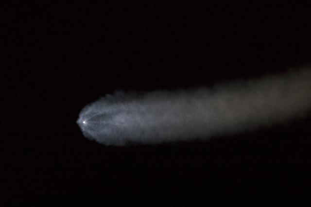 NASA image: SpaceX CRS-15 Liftoff