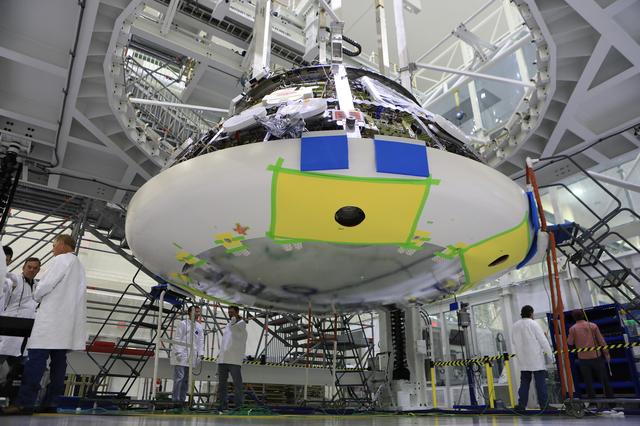 NASA image: Orion Heat Shield Installation