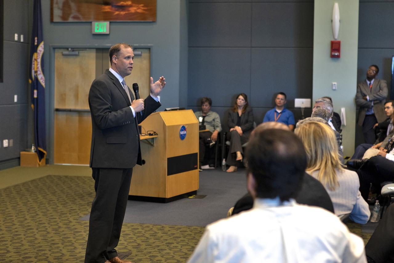 NASA Kennedy Space Center Engineering Directorate employees listen to a presentation by the agency's Administrator Jim Bridenstine. He made his first official visit to the Florida spaceport on Aug. 6 and 7, 2018.