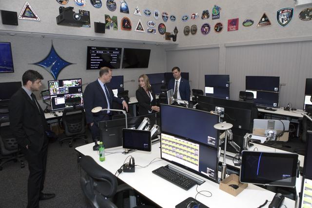 NASA image: NASA Administrator Jim Bridenstine Visits KSC - Hangar AE