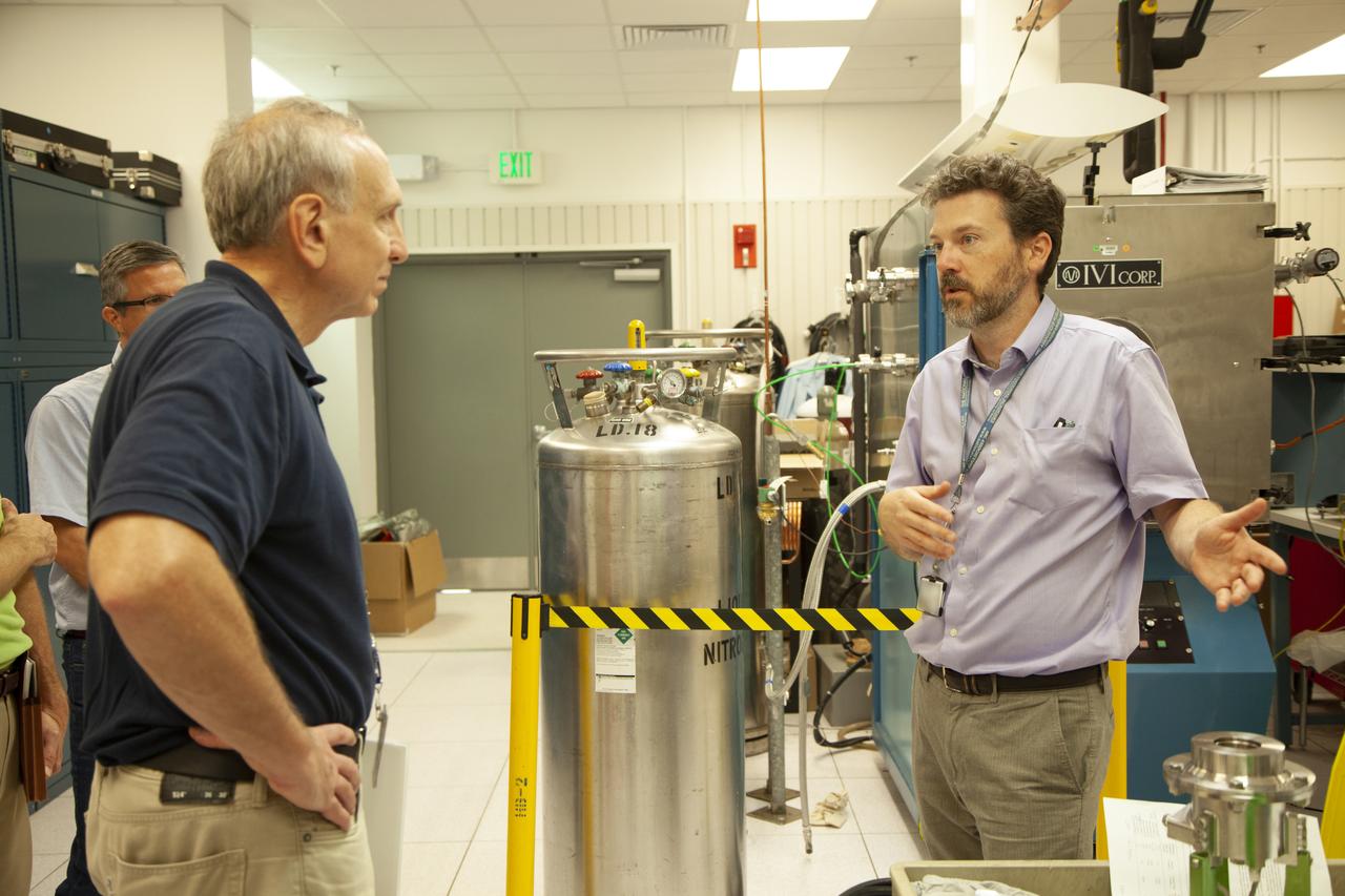 Steve Jurczyk, Acting Administrator of STMD, Visits Swamp Works at NASA's Kennedy Space Center 