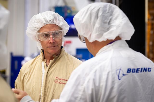 NASA image: CCP Astronauts Visit Test Facilities in California