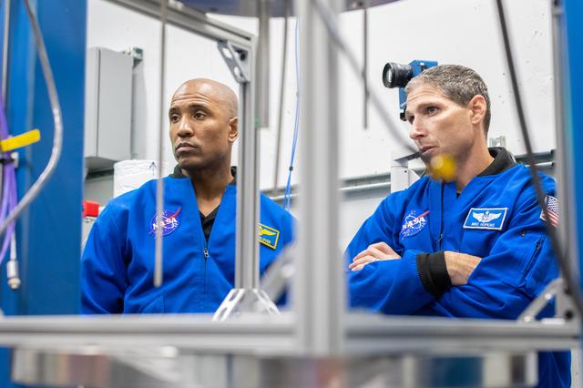 NASA image: CCP Astronauts Tour SpaceX Facility