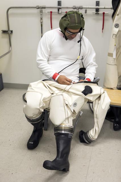 NASA image: SCAPE Suit Up