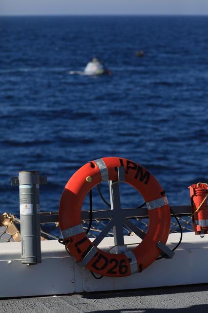 NASA image: Underway Recovery  Test 7 (URT-7) - Day 2 Activities