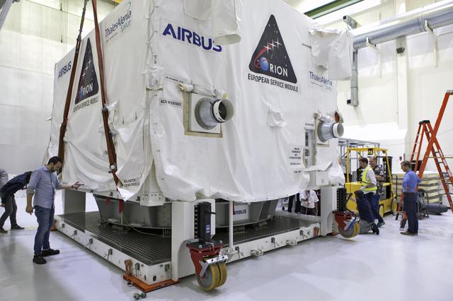 NASA image: Orion EM-1 European Service Module Uncrating