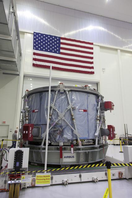 NASA image: Orion EM-1 European Service Module Unbagged