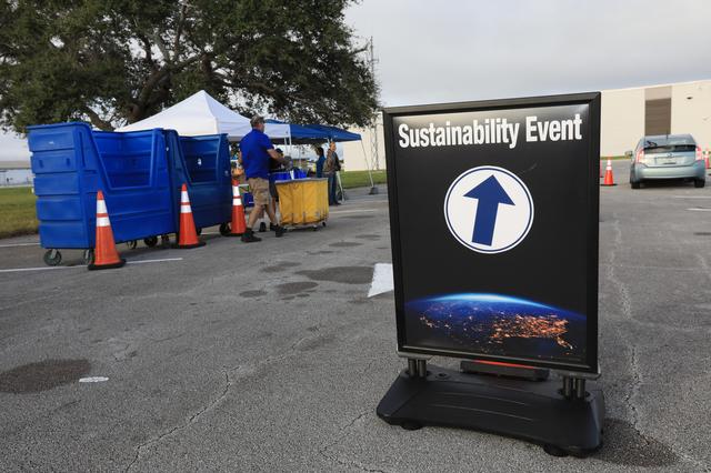 NASA image: KSC's America Recycles Day, Day 2