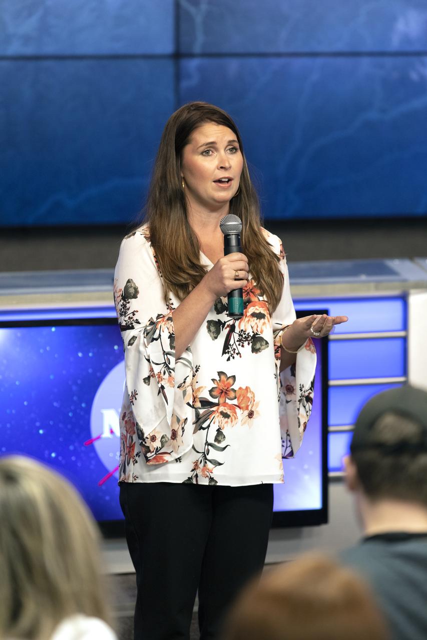 Dr. Nicole Wagner president and CEO for LambdaVision Inc. in Farmington, Connecticut, speaks to members of the media in the Kennedy Space Center’s Press Site auditorium. The briefing focused on research planned for launch to the International Space Station. The scientific materials and supplies will be aboard a Dragon spacecraft scheduled for liftoff from Cape Canaveral Air Force Station's Space Launch Complex 40. The SpaceX Falcon 9 rocket will launch the company's 16th Commercial Resupply Services mission to the space station.