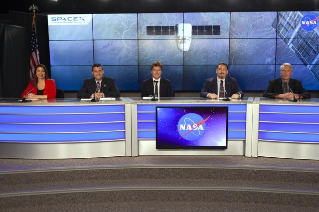 NASA image: SpaceX CRS-16 Prelaunch News Conference