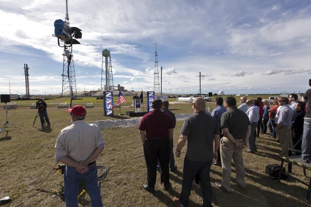 NASA image: LH2 Sphere Groundbreaking at Launch Complex 39B