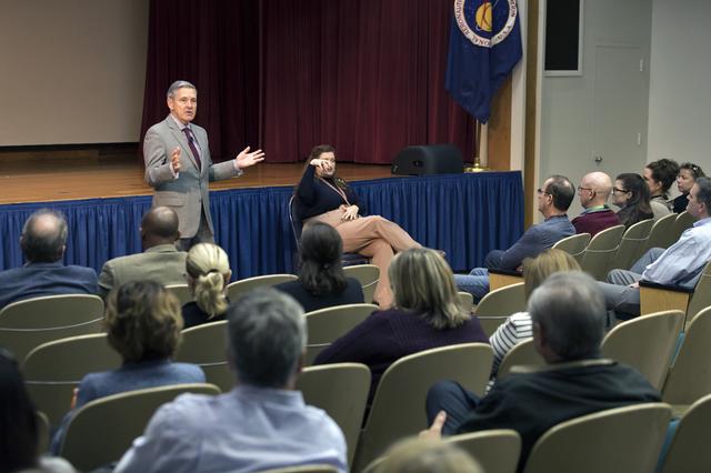 NASA image: KSC Center Director Town Hall