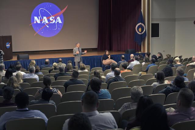 NASA image: KSC Center Director Town Hall