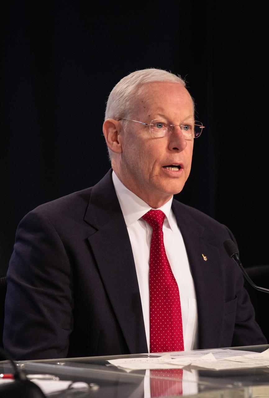 Pat Forrester, chief, Astronaut Office, Johnson Space Center, speaks to members of the media during a prelaunch news conference with NASA, SpaceX and the 45th Weather Squadron leaders Thursday, Feb. 28, prior to the Saturday, March 2 launch of the SpaceX Demo-1 Commercial Crew Program (CCP) mission to the International Space Station. The inaugural flight of the SpaceX Crew Dragon, known as Demo-1, is scheduled to lift off from Kennedy’s Launch Complex 39A Saturday at 2:49 EST. A SpaceX Falcon 9 rocket will launch the uncrewed spacecraft on a mission designed to validate end-to-end systems and capabilities, leading to certification to fly crew. NASA has worked with SpaceX and Boeing in developing the Commercial Crew Program spacecraft to facilitate new human spaceflight systems launching from U.S. soil with the goal of safe, reliable and cost-effective access to low-Earth orbit destinations, such as the International Space Station.