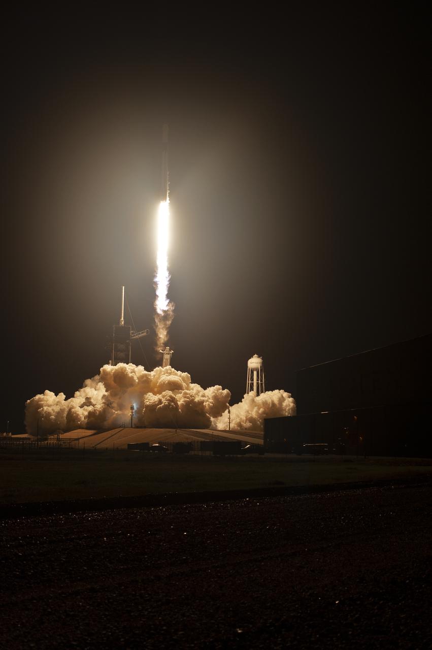A two-stage SpaceX Falcon 9 rocket lifts off from Launch Complex 39A at NASA’s Kennedy Space Center in Florida for Demo-1, the first uncrewed mission of the agency’s Commercial Crew Program. Liftoff was at 2:49 a.m., March 2, 2019. The SpaceX Crew Dragon’s trip to the International Space Station is designed to validate end-to-end systems and capabilities, leading to certification to fly crew. NASA has worked with SpaceX and Boeing in developing the Commercial Crew Program spacecraft to facilitate new human spaceflight systems launching from U.S. soil with the goal of safe, reliable and cost-effective access to low-Earth orbit destinations, such as the space station.