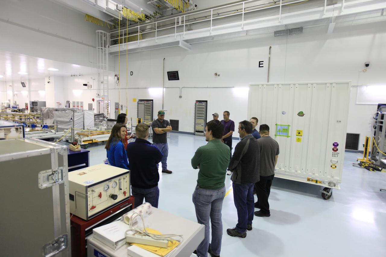 Workers prepare to move NASA’s Orbiting Carbon Observatory 3, or OCO-3, payload container out of the Space Station Processing Facility high bay at the agency’s Kennedy Space Center in Florida onto a truck that will transport it to the SpaceX facility on March 18, 2019. The OCO-3 payload will be stowed in the trunk of SpaceX’s Dragon spacecraft, which will launch aboard a Falcon 9 rocket on the company’s 17th Commercial Resupply Services mission to the International Space Station. Launch is scheduled for April 25, 2019, from Launch Complex 40 at Cape Canaveral Air Force Station. Once the payload reaches the station, it will be removed from Dragon and robotically installed on the exterior of the orbiting laboratory’s Japanese Experiment Module Exposed Facility Unit, where it will measure and map carbon dioxide from space to provide further understanding of the relationship between carbon and climate. 