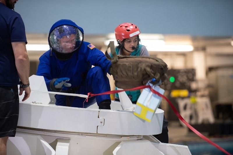Boeing astronaut and CST-100 Starliner Crew Flight Test crew member Chris Ferguson trains for a contingency water landing in NASA’s Neutral Buoyancy Laboratory at the Johnson Space Center in Houston, Texas. Starliner is designed to land on land, but it can also abort to safe water landings if needed. For safety, all Starliner crews will prepare for all possible scenarios, however unlikely. Boeing’s Crew Flight Test is part of NASA’s Commercial Crew Program, which is working with Boeing to return human spaceflight launches to the space station from U.S. soil.