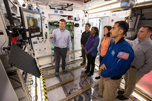 NASA image: NextSTEP Hab Testing with Astronauts