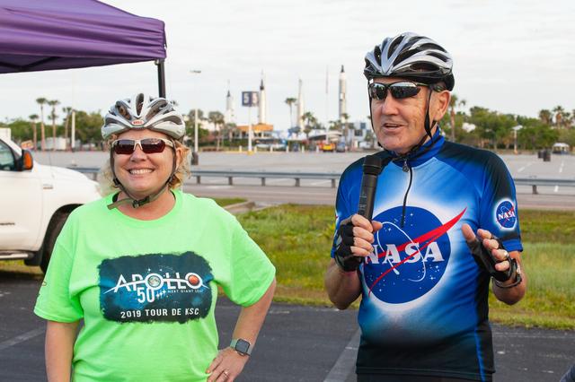 NASA image: Tour de KSC