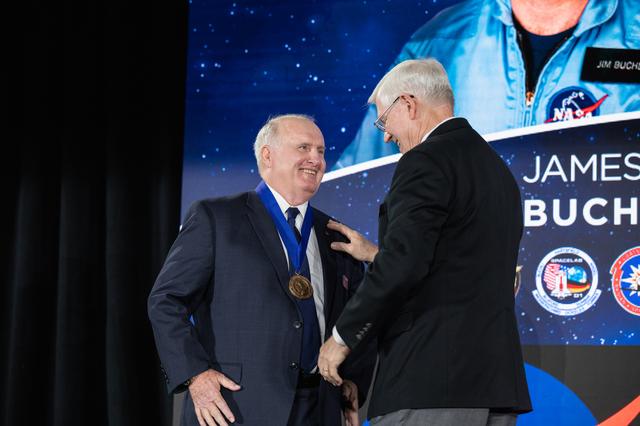 NASA image: Astronaut Hall of Fame 2019 Induction Ceremony