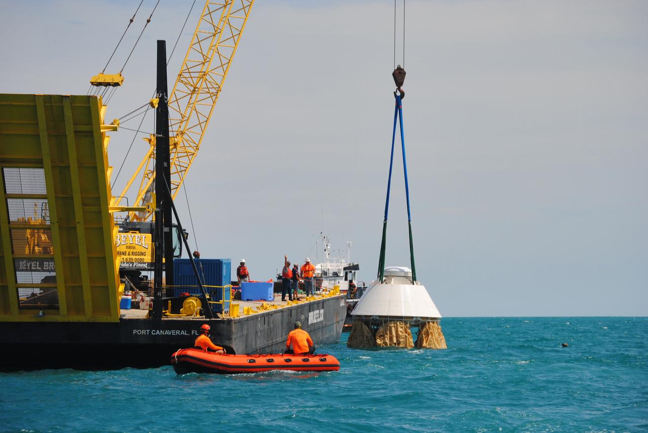 Rescue team members are using a Boeing CST-100 Starliner training capsule to rehearse a search and rescue training exercise in the unlikely event of an emergency resulting in a splashdown. NASA and the Department of Defense (DoD) Human Space Flight Support Office Rescue Division conducted the open-ocean exercise, after nearly two weeks of training, off the coast of Cape Canaveral near the agency’s Kennedy Space Center in Florida on April 25, 2019. This exercise provides team members with the necessary training ahead of Boeing’s Crew Flight Test with astronauts targeted for later this year. During normal return scenarios, Boeing’s Starliner will land in a safe zone of about 15 square miles in the Western United States. Throughout the commercial crew development phases with NASA, Boeing has performed dozens of qualification tests on its parachute and airbag systems simulating conditions on land and in the water. 
